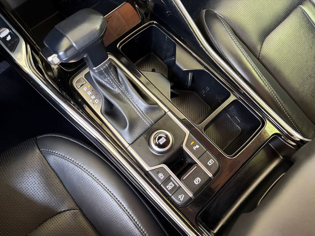 Used 2025 Kia Sorento SX image 26