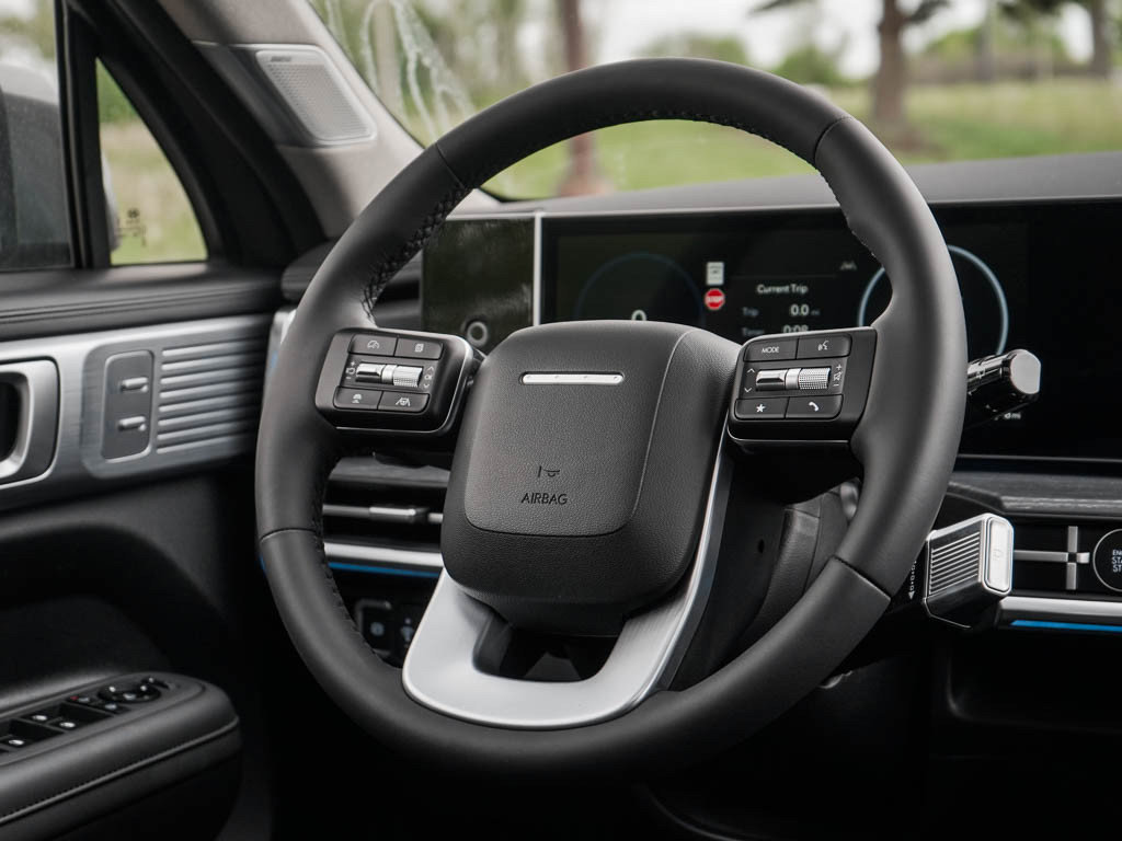 New 2026 Hyundai Santa Fe Limited AWD/4WD image 16