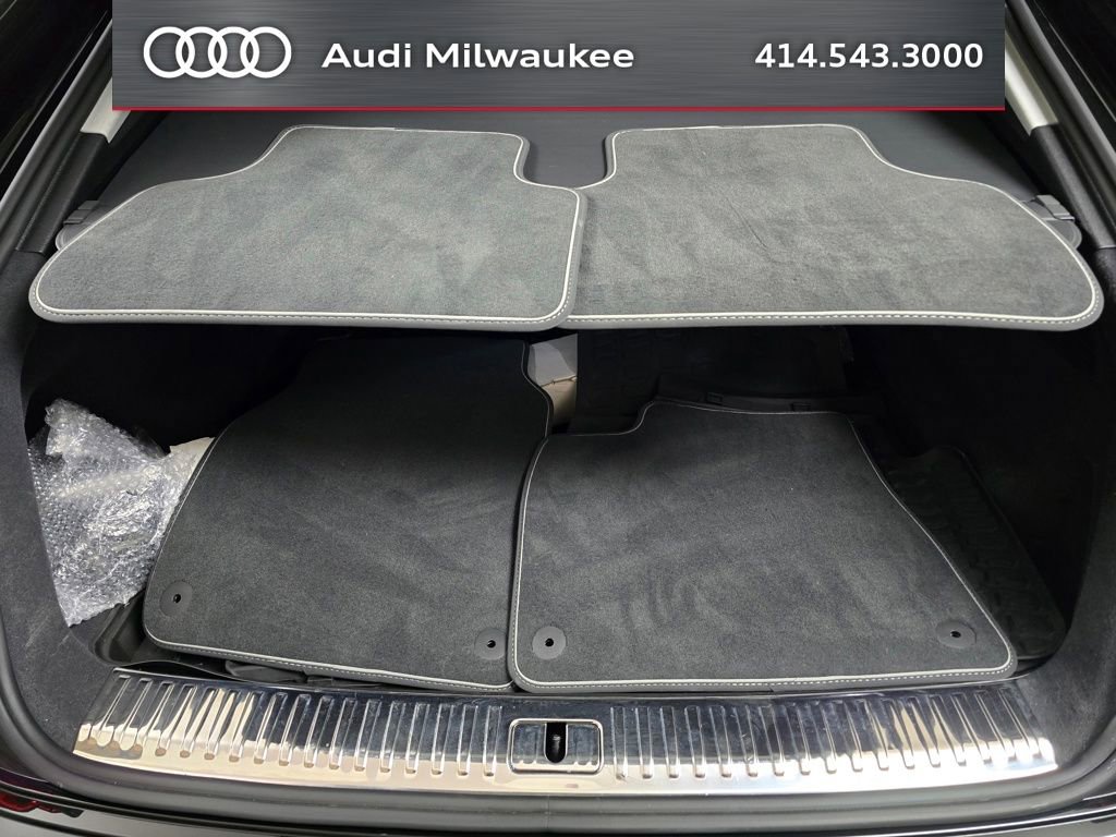 Used 2023 Audi Q8 Premium w/ Convenience Package AWD/4WD image 11