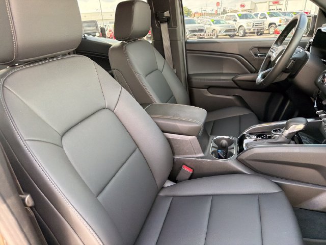 Used 2025 GMC Canyon Elevation w/ Convenience Package AWD/4WD image 25