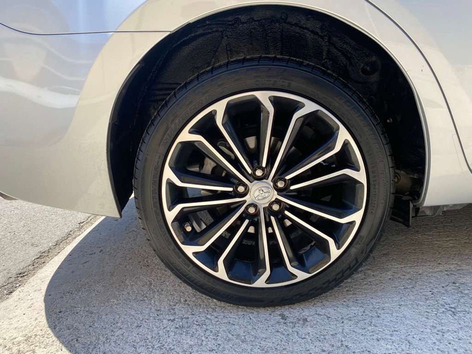 Used 2015 Toyota Corolla S FWD image 21