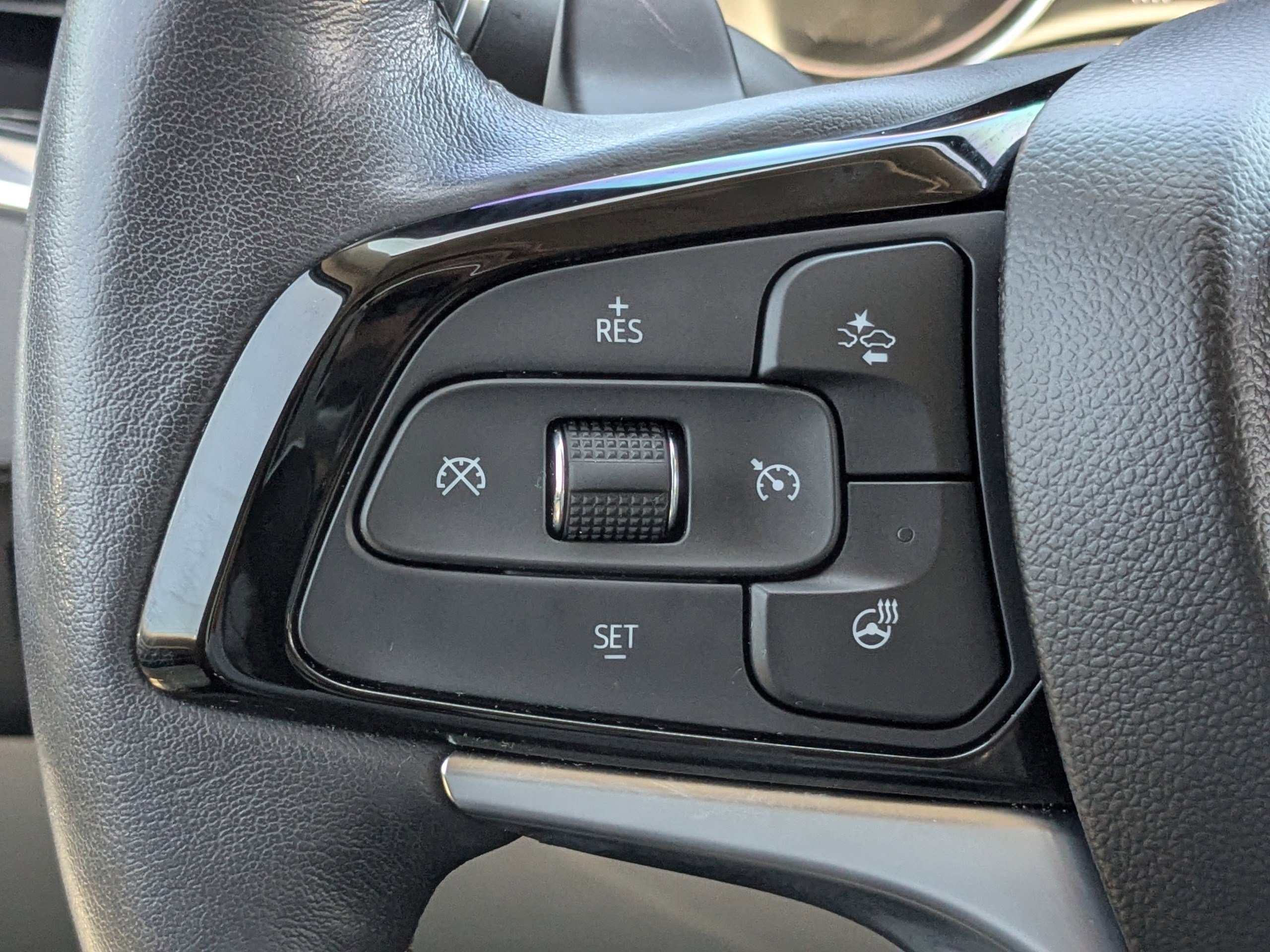 Used 2023 Buick Enclave Essence w/ Experience Buick Package image 27