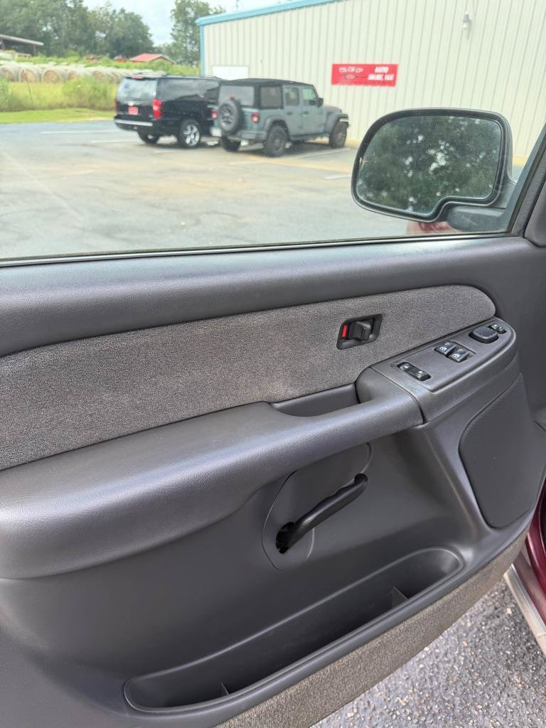 Used 2003 Chevrolet Silverado 1500 LS RWD image 10