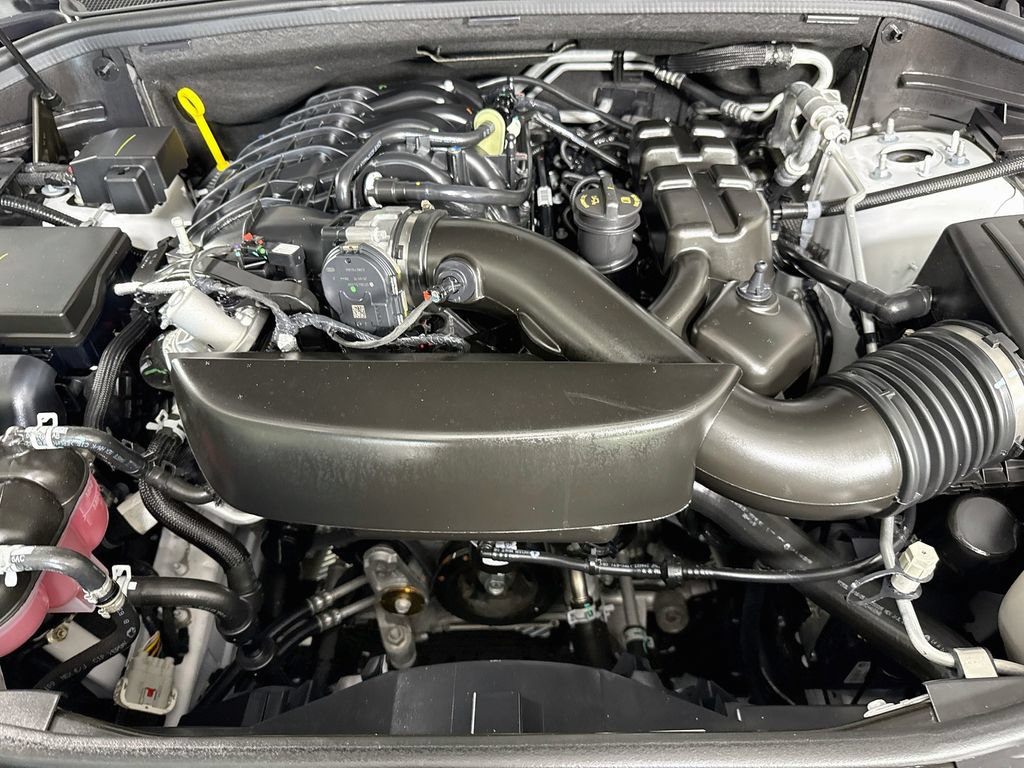 Used 2025 Dodge Durango GT AWD/4WD image 35