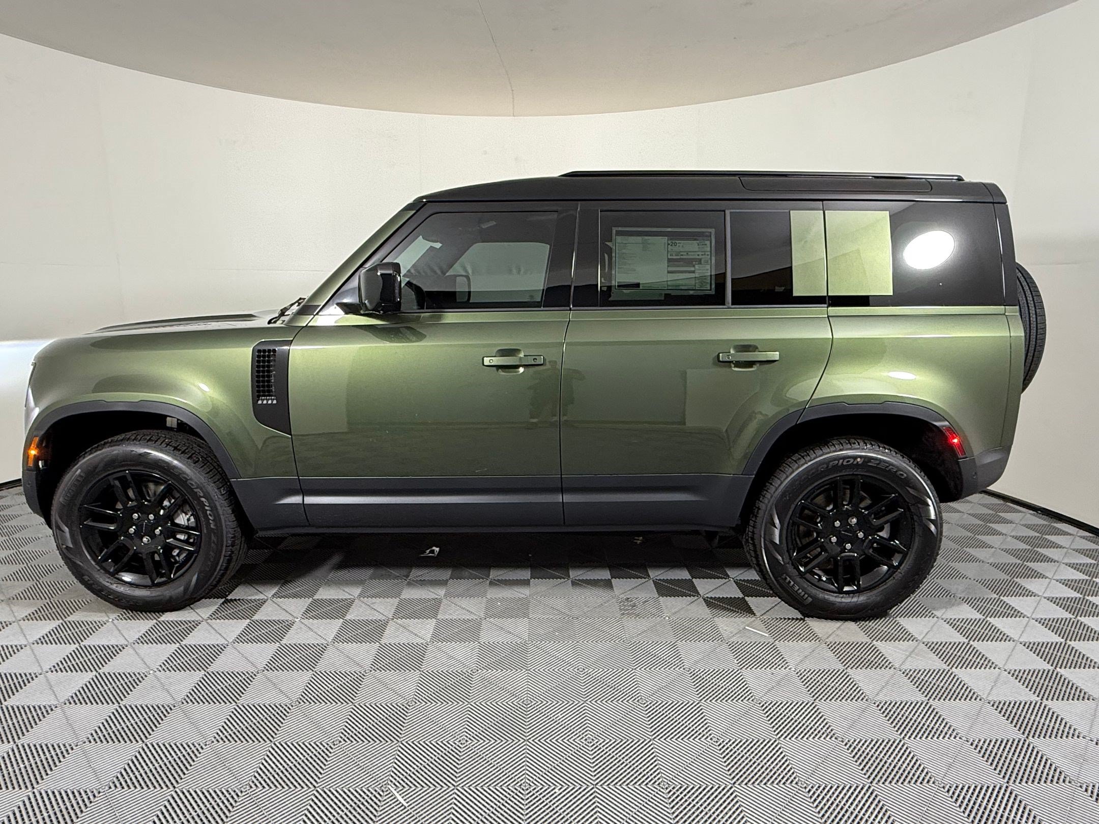 New 2026 Land Rover Defender 110 S AWD/4WD image 2