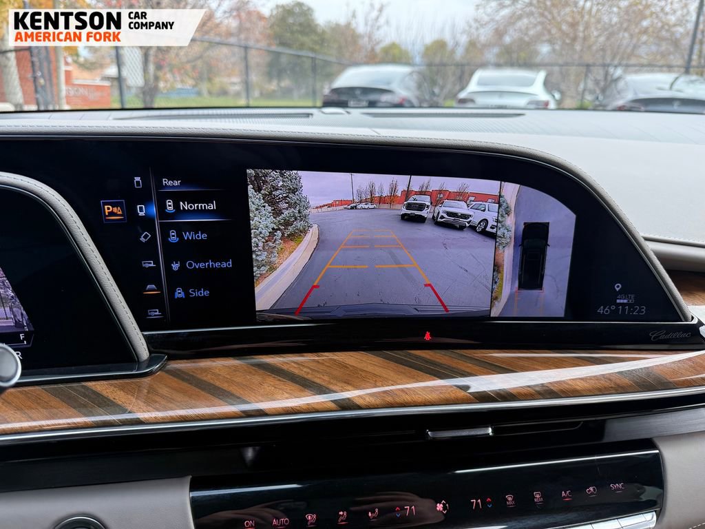 Used 2024 Cadillac Escalade Sport Platinum w/ LPO, ONYX Package image 31