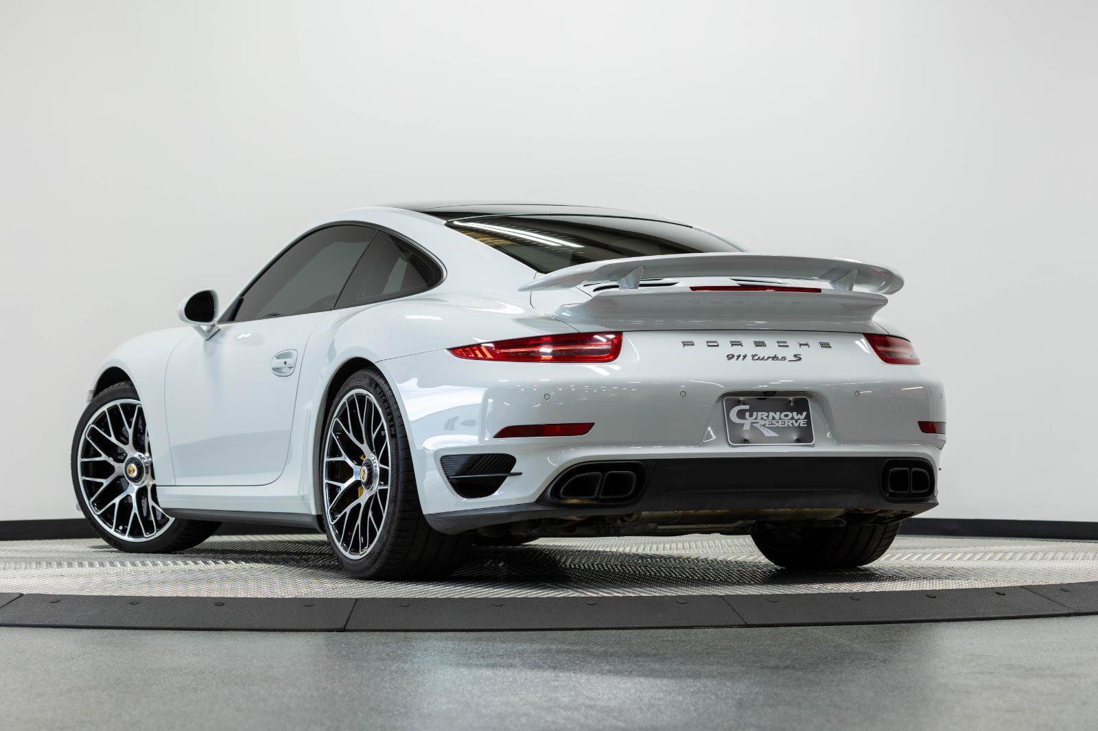 Used 2015 Porsche 911 Turbo S AWD/4WD image 37