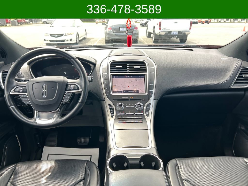 Used 2020 Lincoln Nautilus Reserve image 12