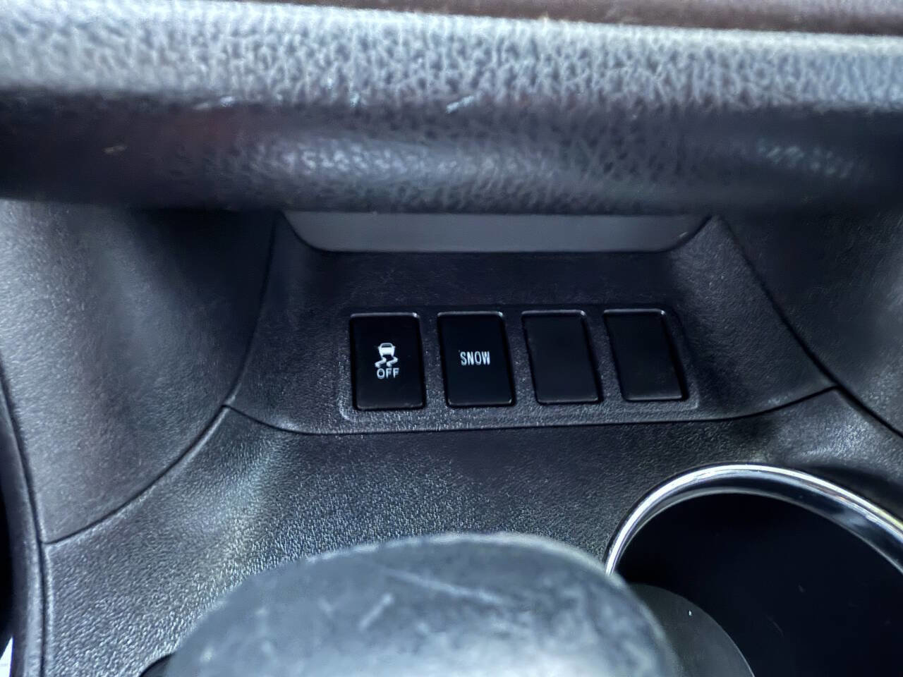 Used 2015 Toyota Highlander Plus FWD image 31