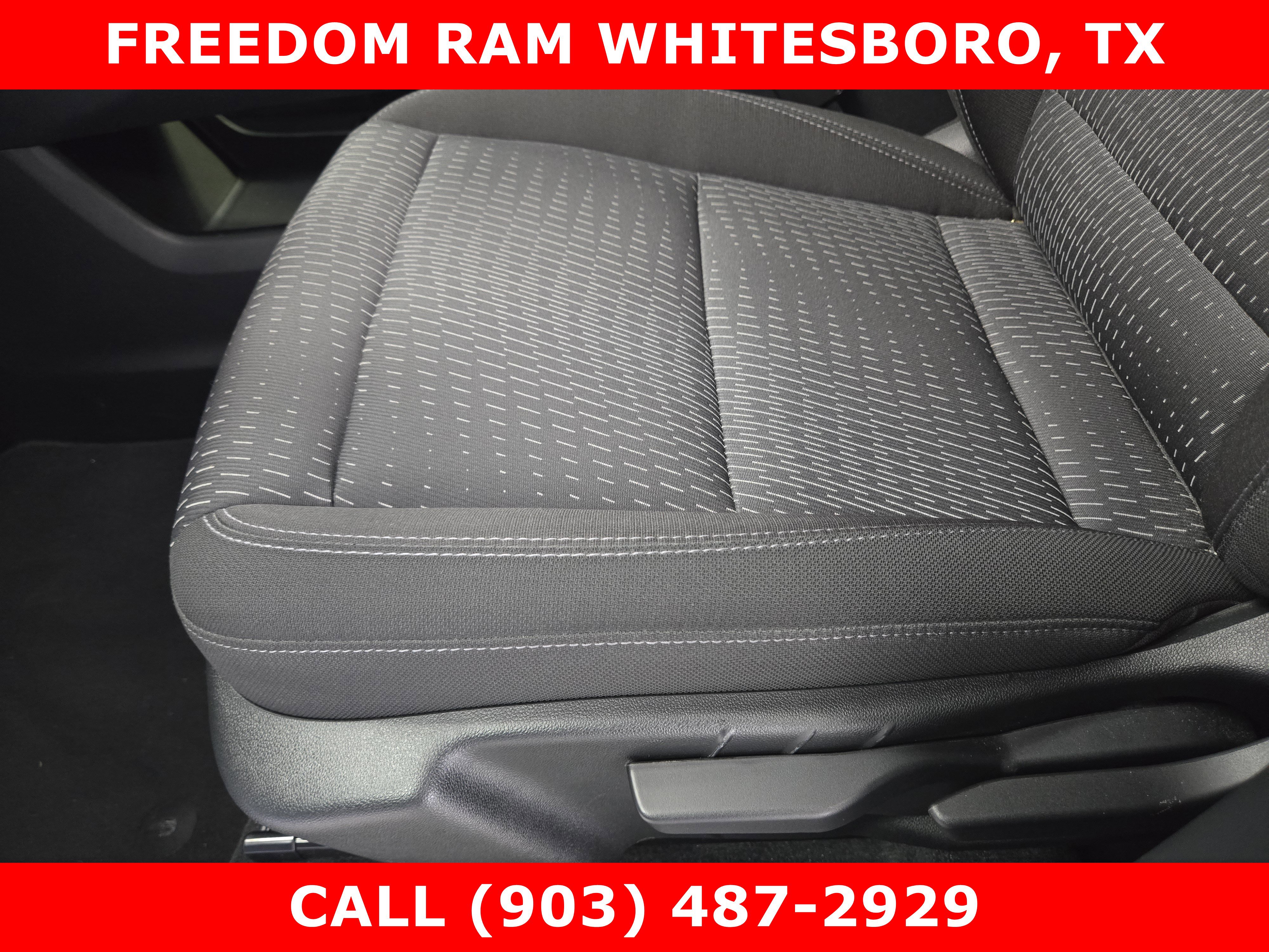 Used 2026 Chevrolet Equinox LT FWD image 18