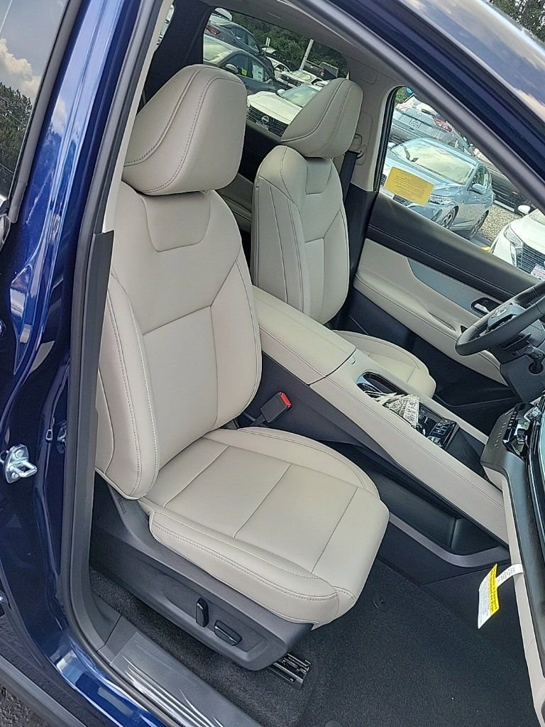 Used 2025 Nissan Murano SL w/ Cargo Package image 31