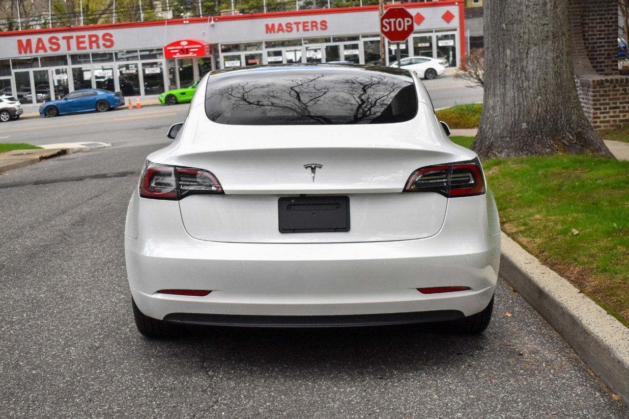 Used 2023 Tesla Model 3 Standard Range RWD image 7