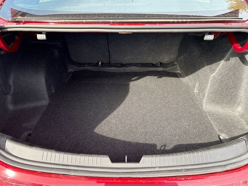 Used 2024 Chevrolet Malibu RS image 24