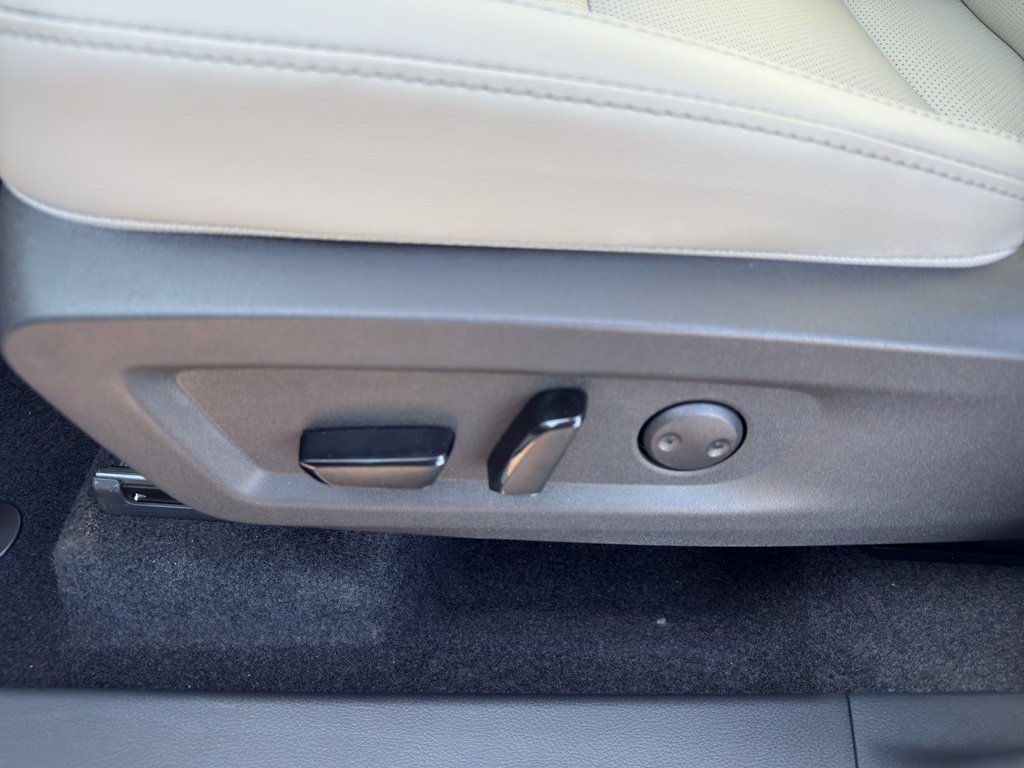 New 2026 Nissan Murano SL image 16