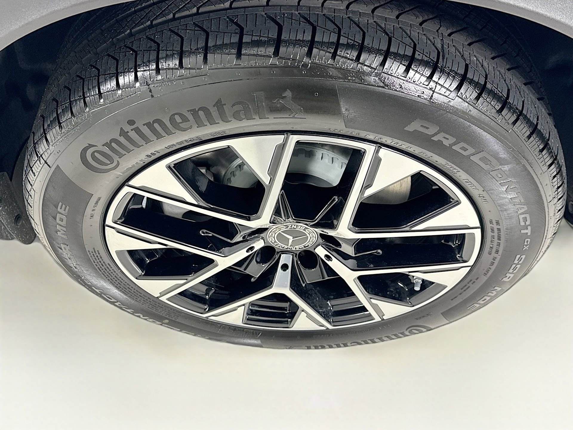 New 2026 Mercedes-Benz GLC 350e 4MATIC image 34