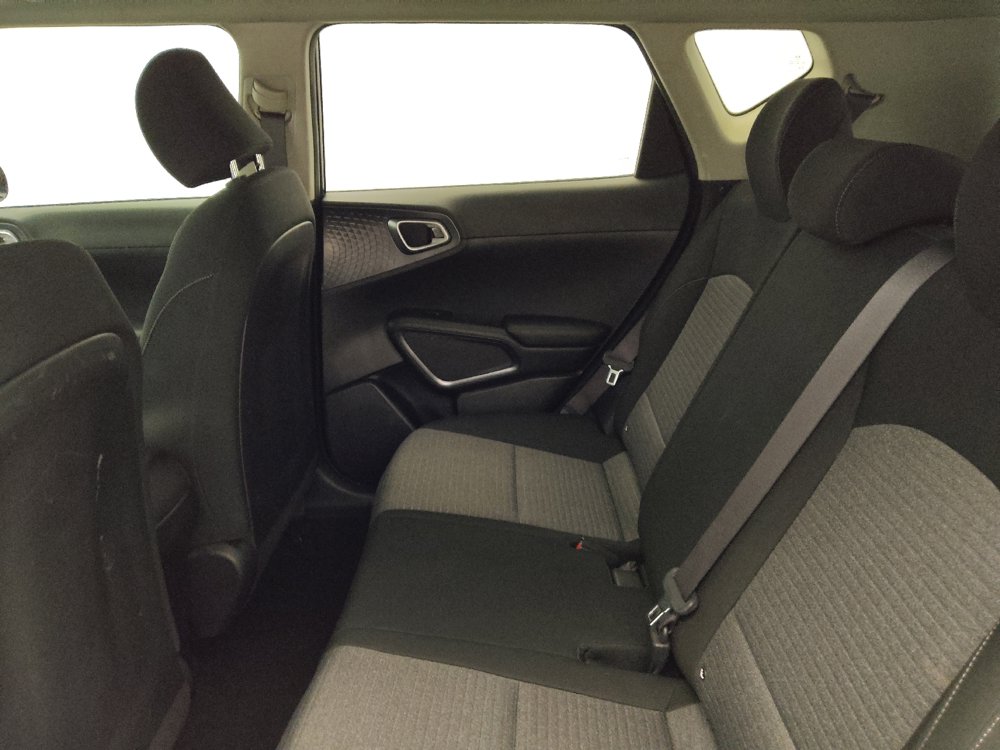 Used 2021 Kia Soul GT-Line FWD image 18