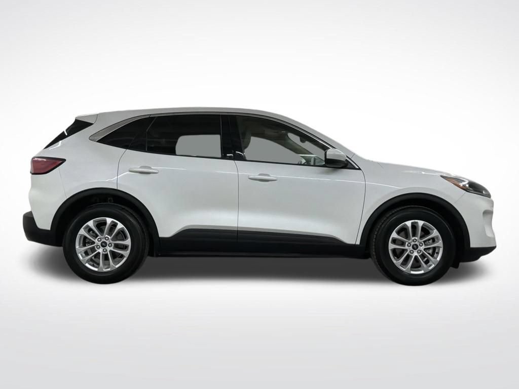 Used 2020 Ford Escape SE FWD image 28