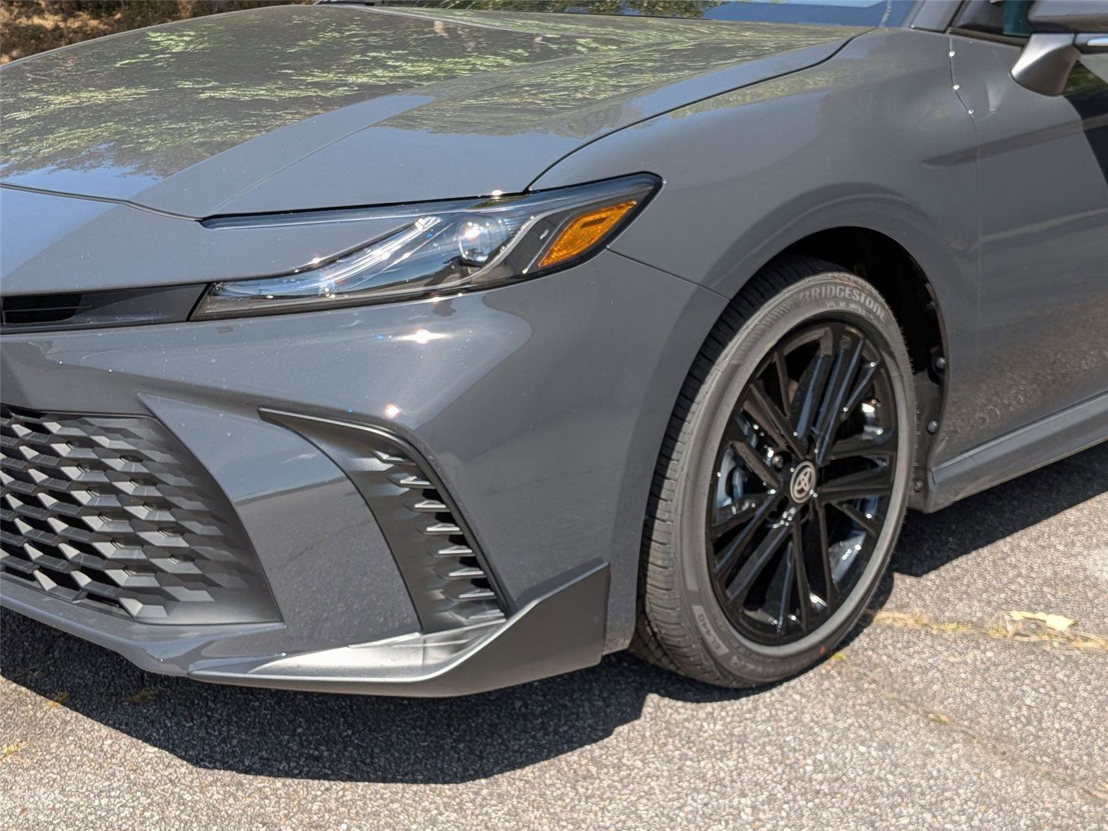 New 2026 Toyota Camry SE image 9