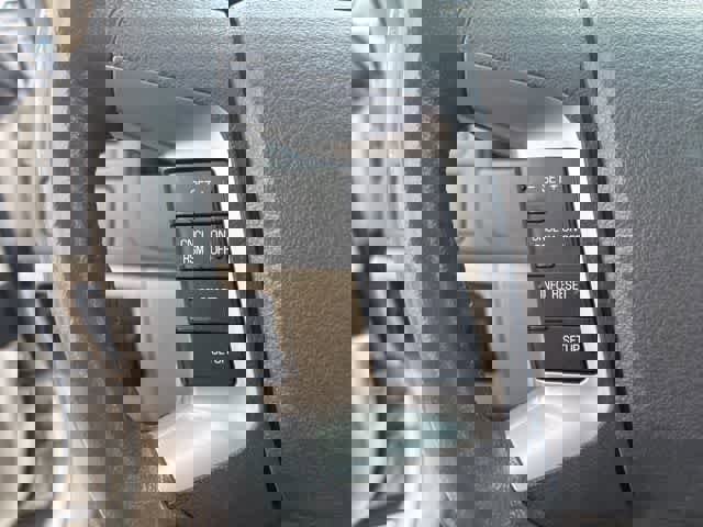 Used 2011 Ford Fusion SEL w/ 301A Rapid Spec Order Code FWD image 11