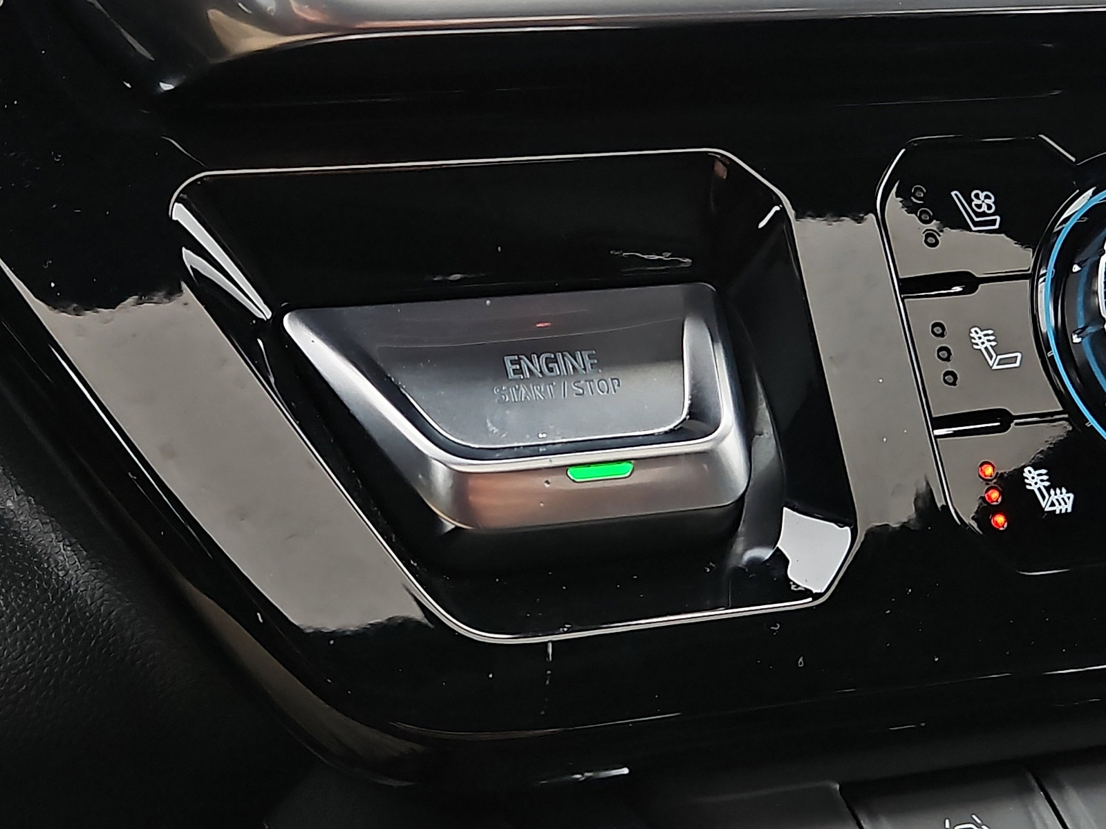 Certified 2023 GMC Sierra 1500 Denali image 23