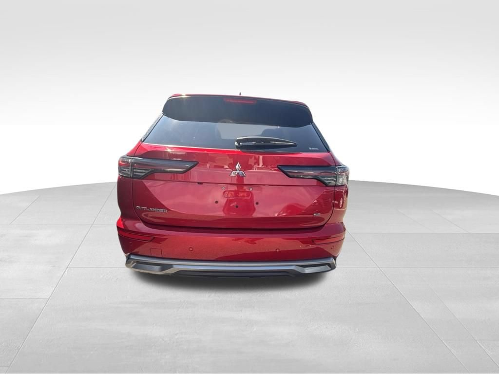 Used 2025 Mitsubishi Outlander SE AWD/4WD image 5