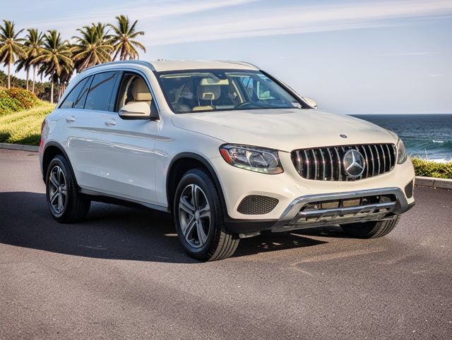 Used 2016 Mercedes-Benz GLC 300 image 4