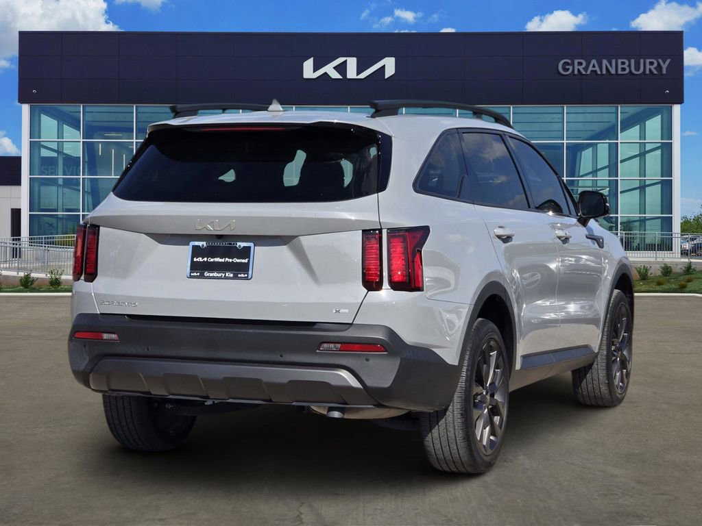 Certified 2023 Kia Sorento X-Line EX image 4