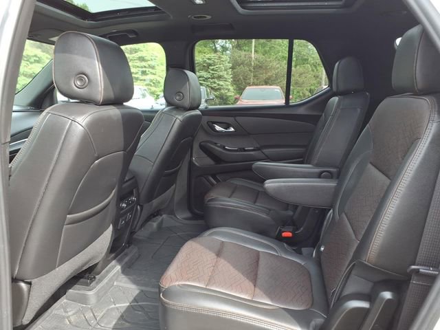 Certified 2023 Chevrolet Traverse High Country w/ LPO, Floor Liner Package FWD image 10