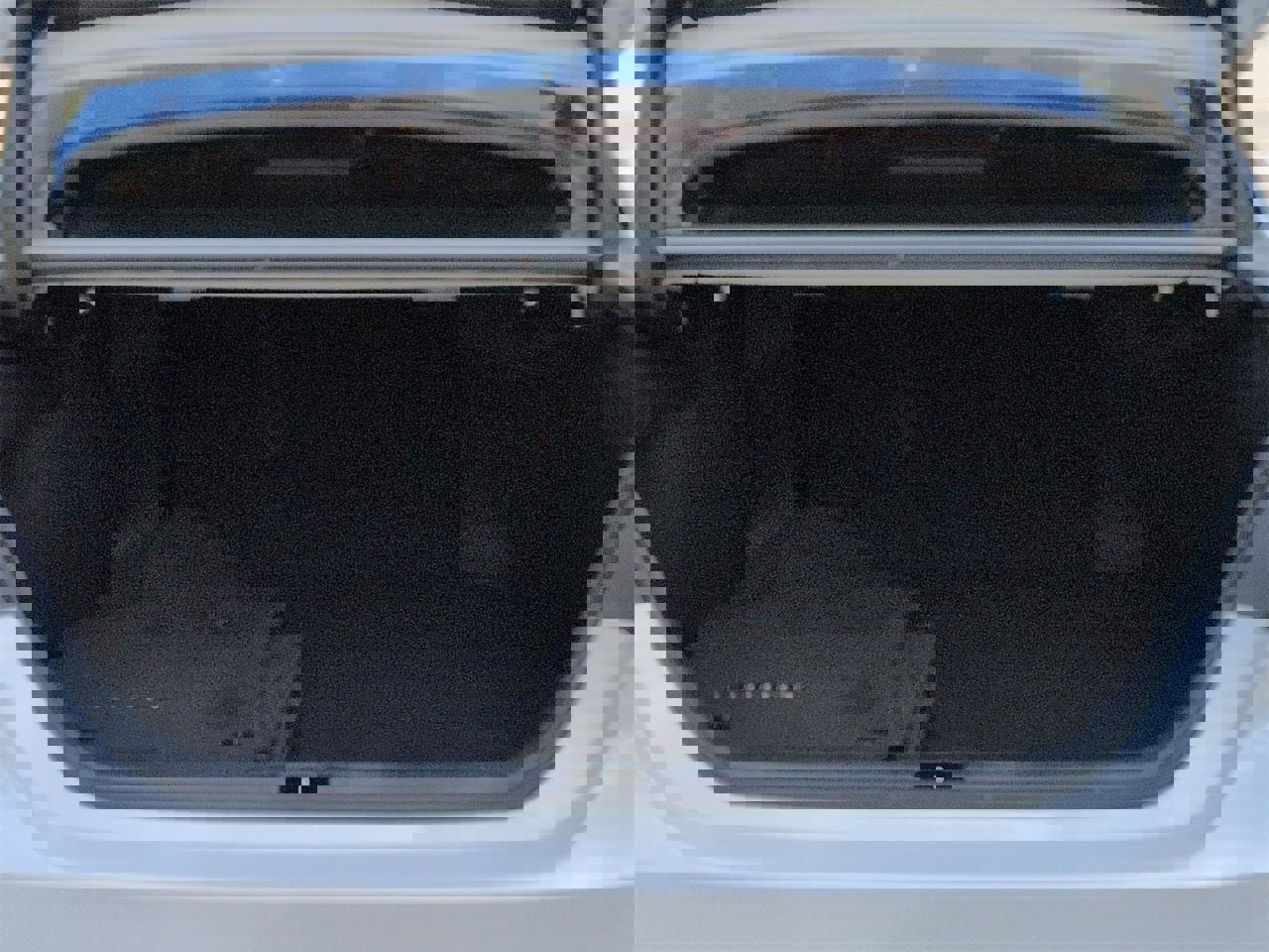 Used 2022 Toyota Camry XSE image 23