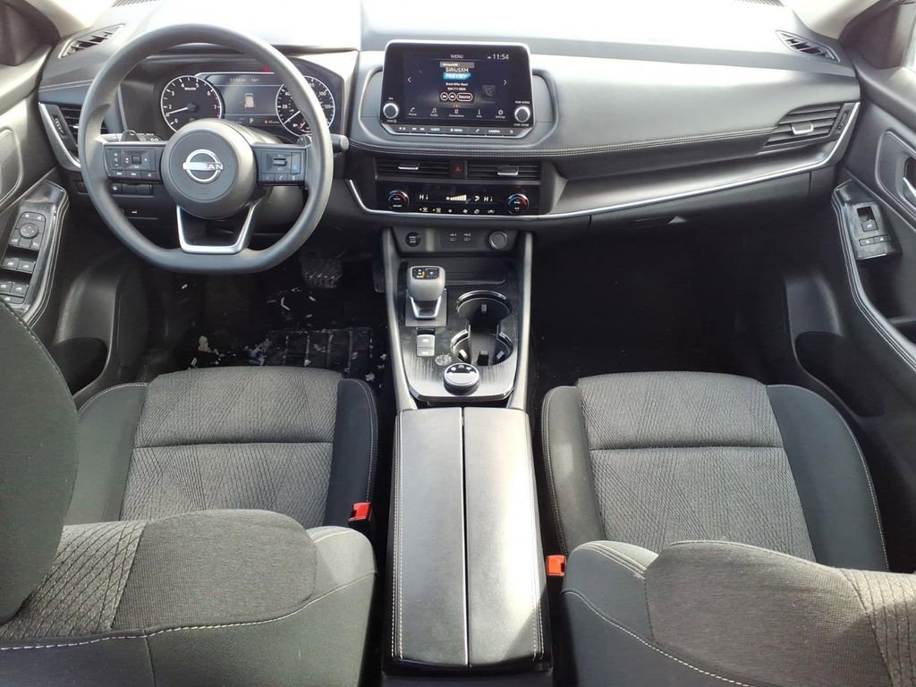 Used 2024 Nissan Rogue SV image 13