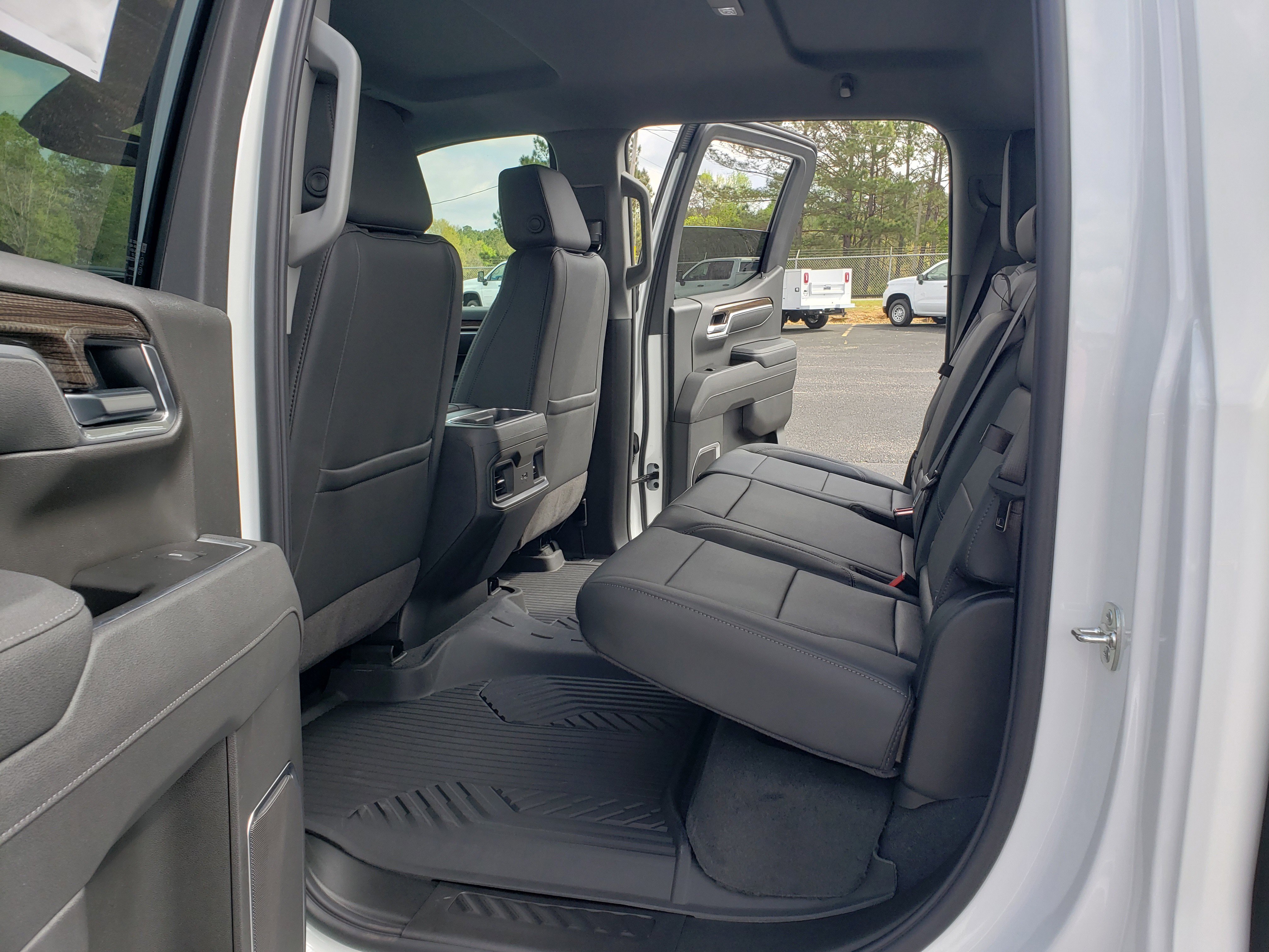 New 2026 Chevrolet Silverado 1500 LT image 33