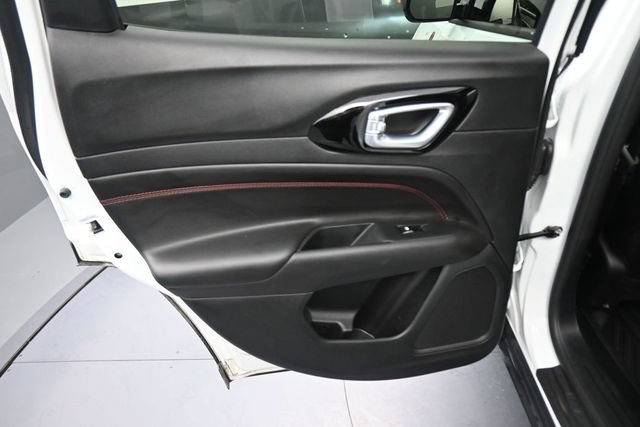 Used 2026 Jeep Compass Trailhawk AWD/4WD image 25