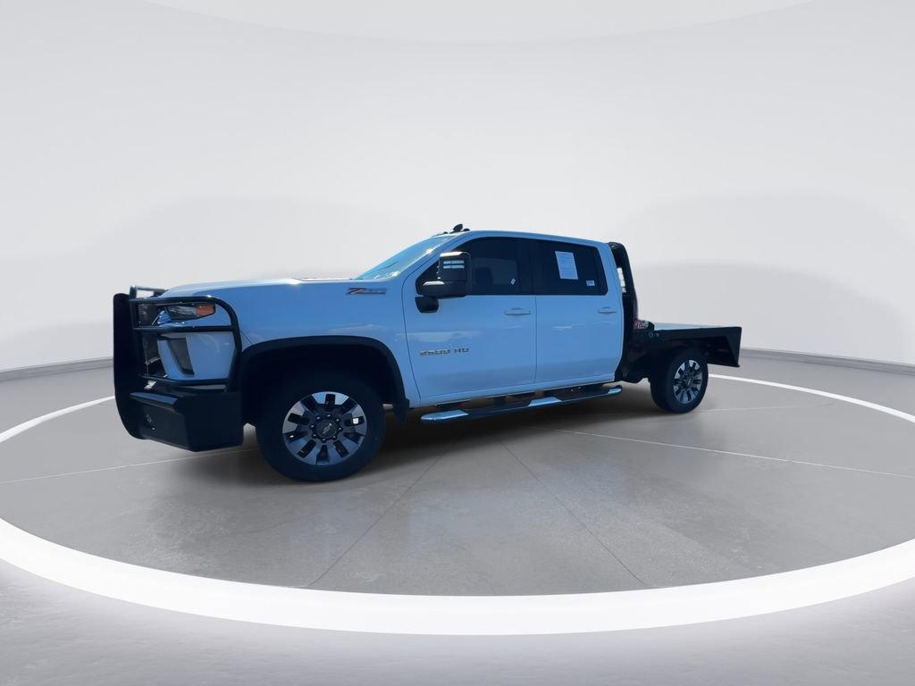Used 2022 Chevrolet Silverado 2500 LT w/ Convenience Package image 4