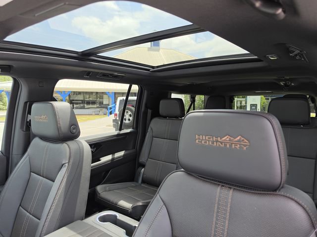 New 2026 Chevrolet Suburban High Country RWD image 24