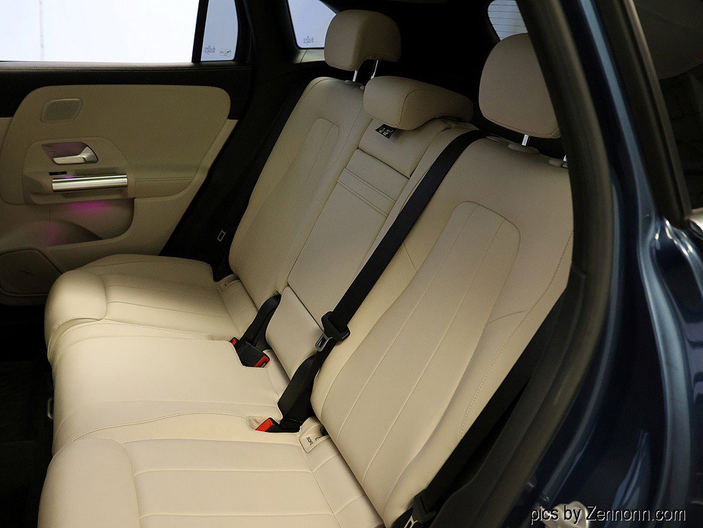 Used 2021 Mercedes-Benz GLA 250 4MATIC image 12