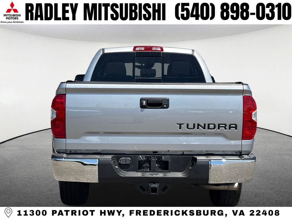 Used 2018 Toyota Tundra SR5 w/ TRD Off Road Package AWD/4WD image 18