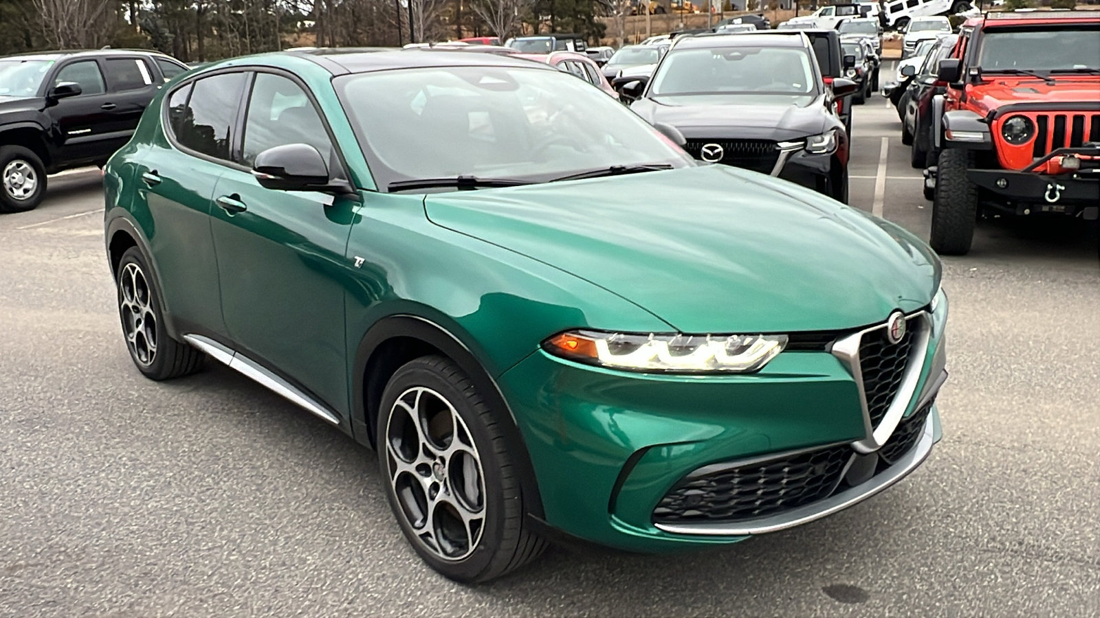 Used 2024 Alfa Romeo Tonale Ti image 5