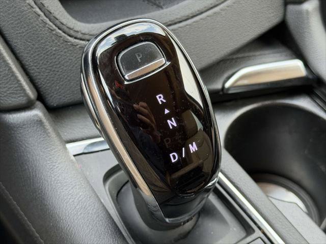 Used 2023 Cadillac XT5 Sportv w/ Platinum Package AWD/4WD image 37