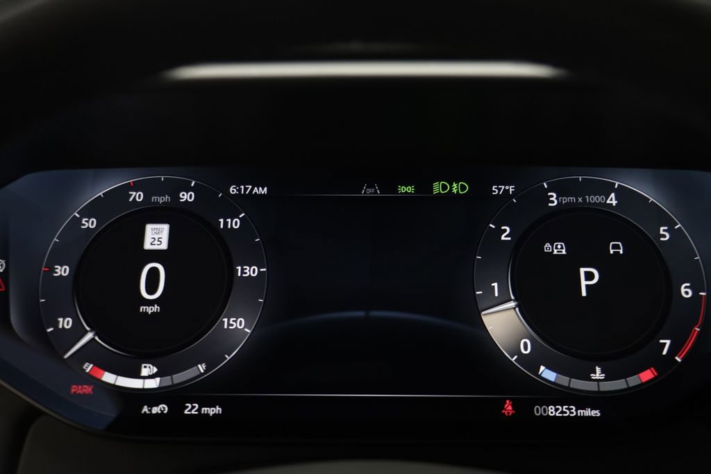 Certified 2025 Land Rover Range Rover Sport SE AWD/4WD image 7