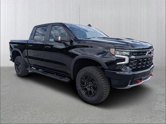 New 2026 Chevrolet Silverado 1500 ZR2 w/ LPO, Dark Essentials Package