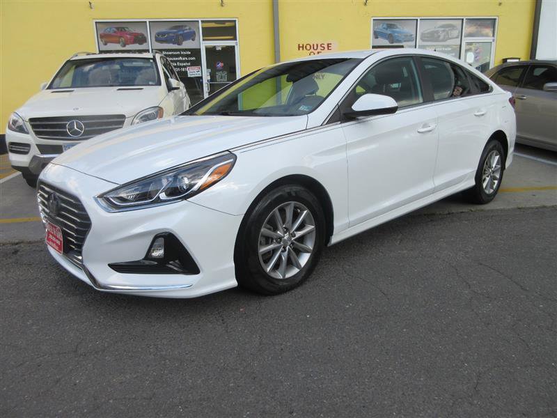 Used 2019 Hyundai Sonata SE image 2