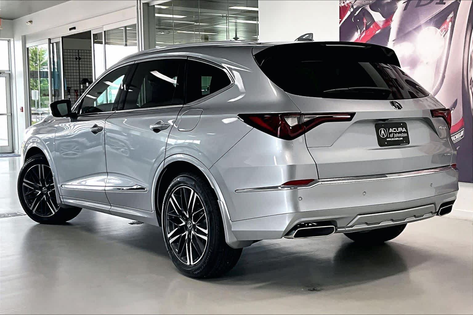 Used 2026 Acura MDX SH-AWD w/ Advance Package image 4