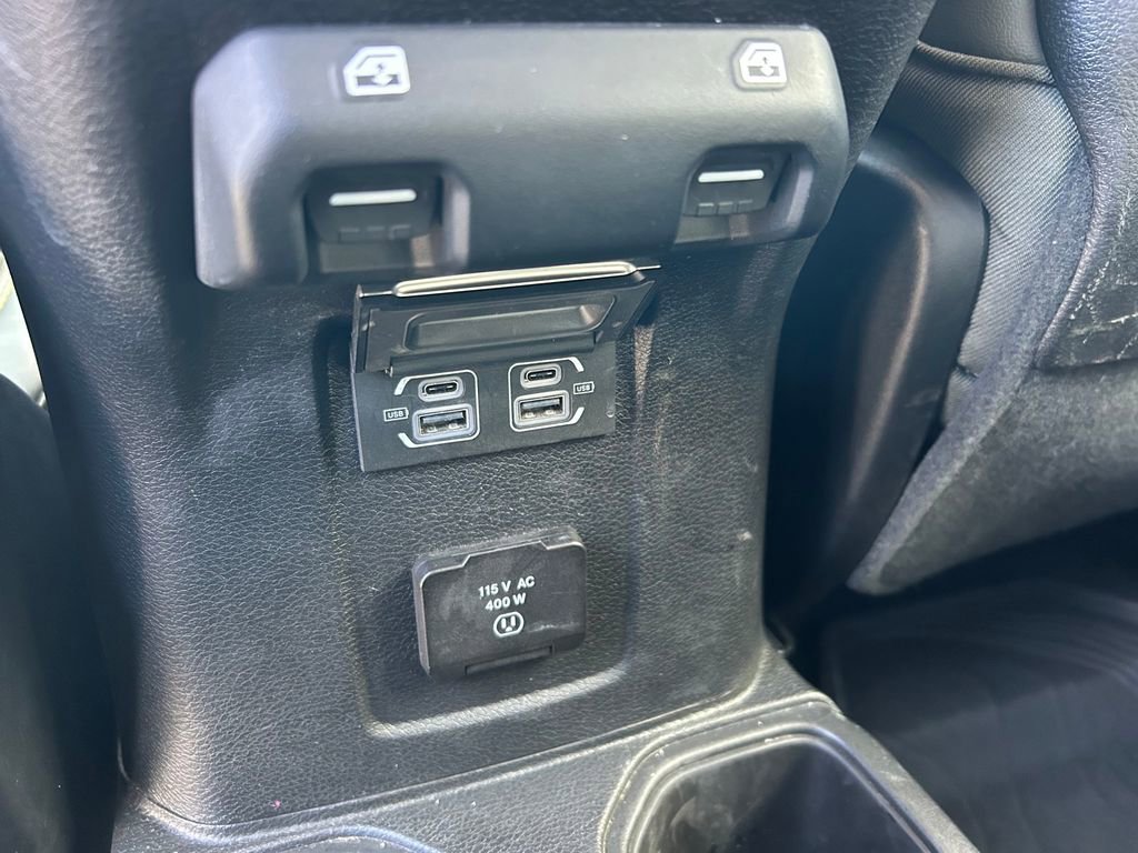 Used 2024 Jeep Gladiator Mojave w/ Safety Group image 17