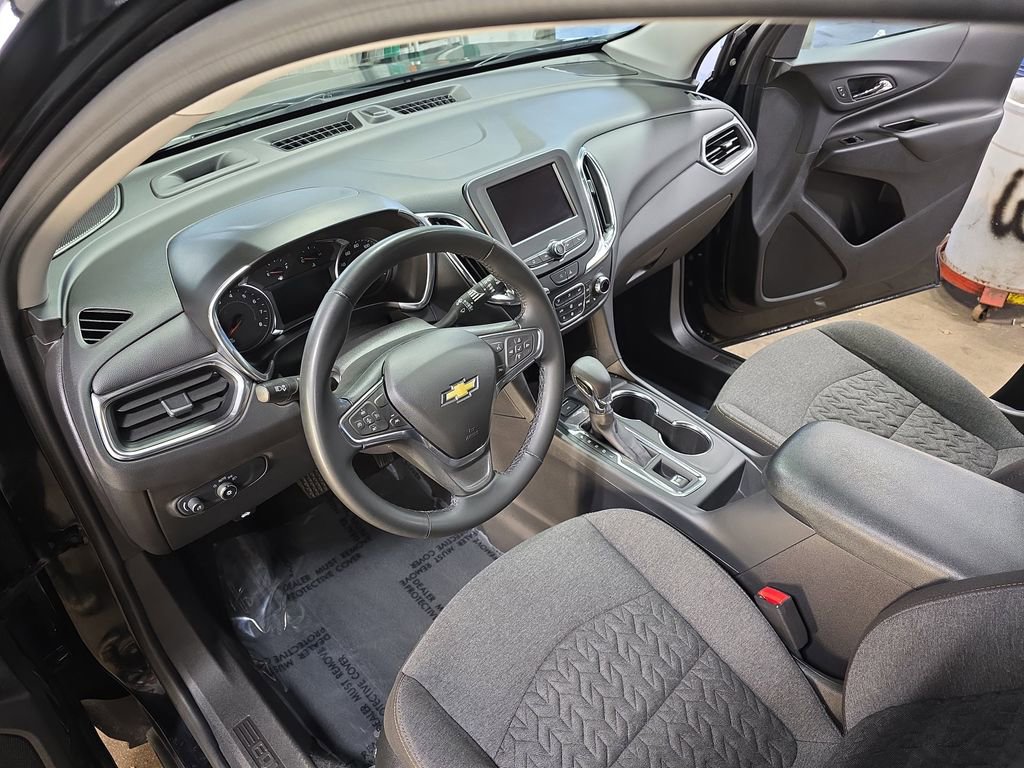 Used 2024 Chevrolet Equinox LT image 16