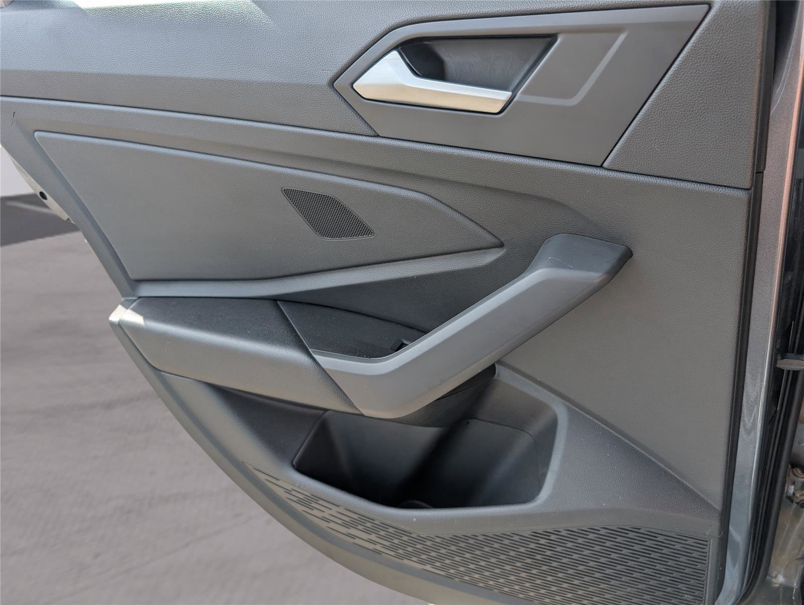 Used 2022 Volkswagen Jetta Sport image 21