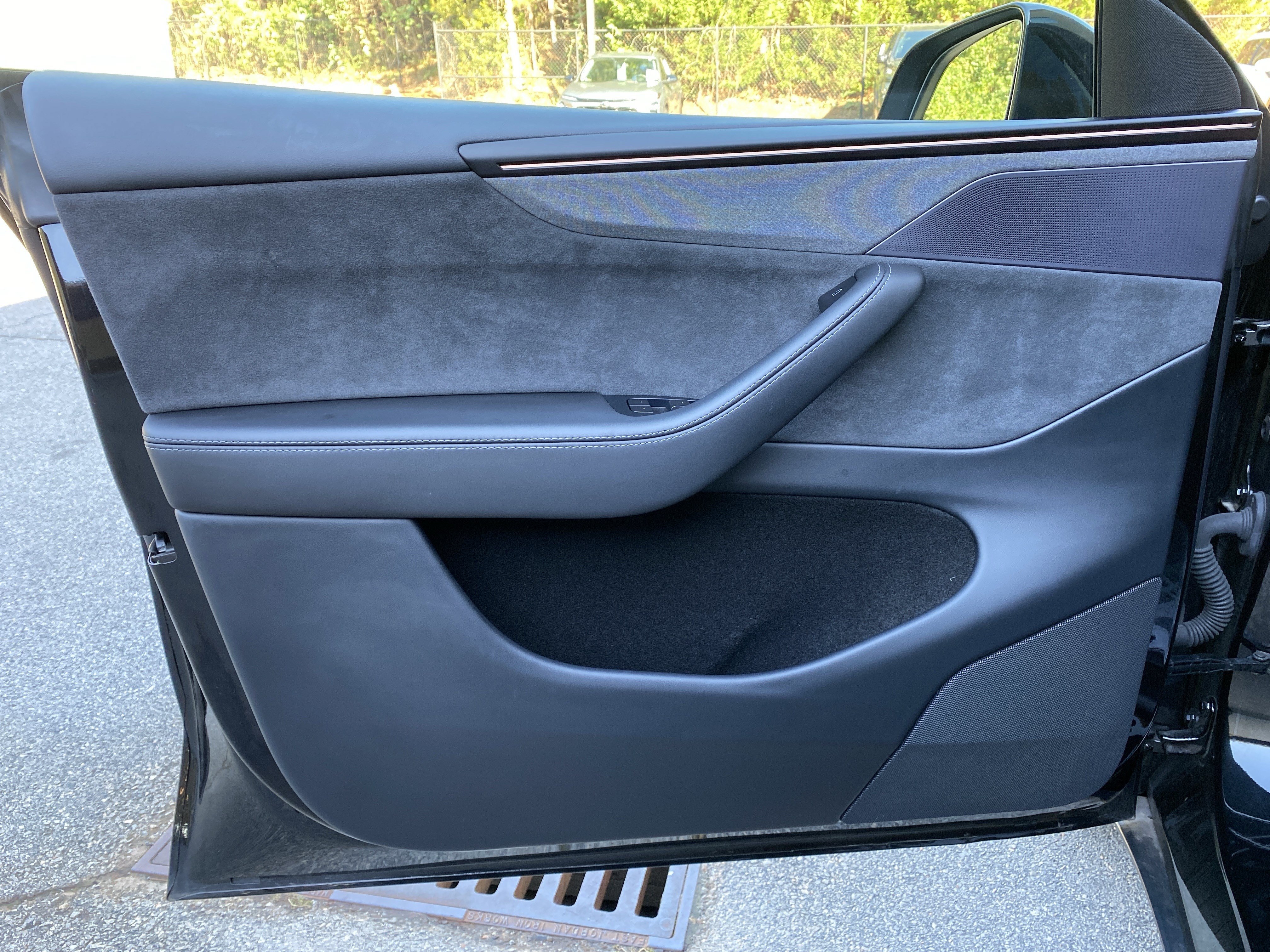 Used 2026 Tesla Model Y AWD image 15