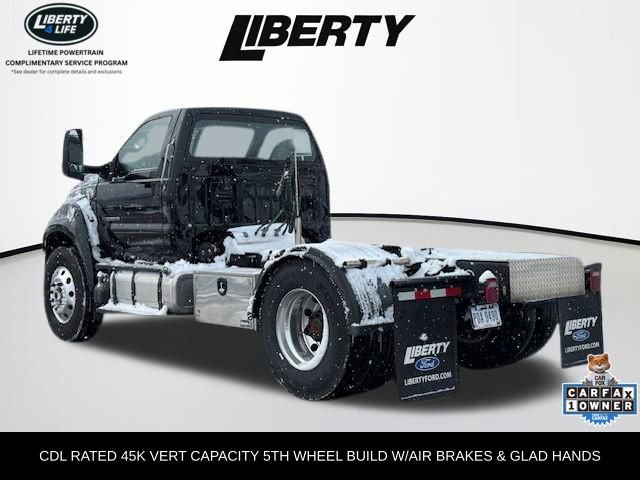 Used 2025 Ford F750 2WD Regular Cab Super Duty image 5