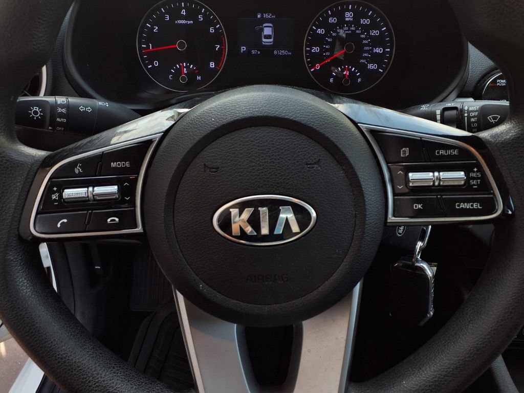 Used 2020 Kia Forte LXS FWD image 12