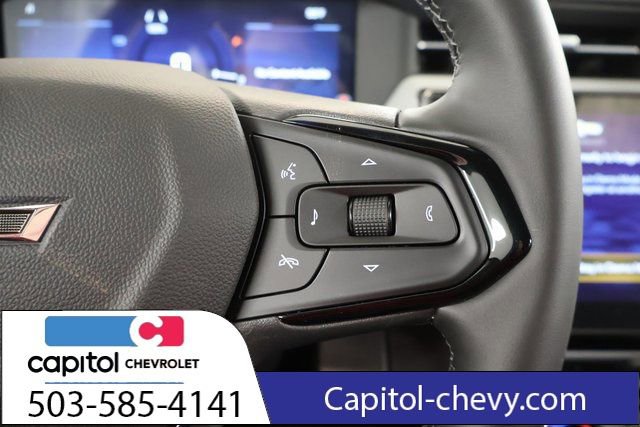Used 2027 Chevrolet Bolt RS FWD image 18