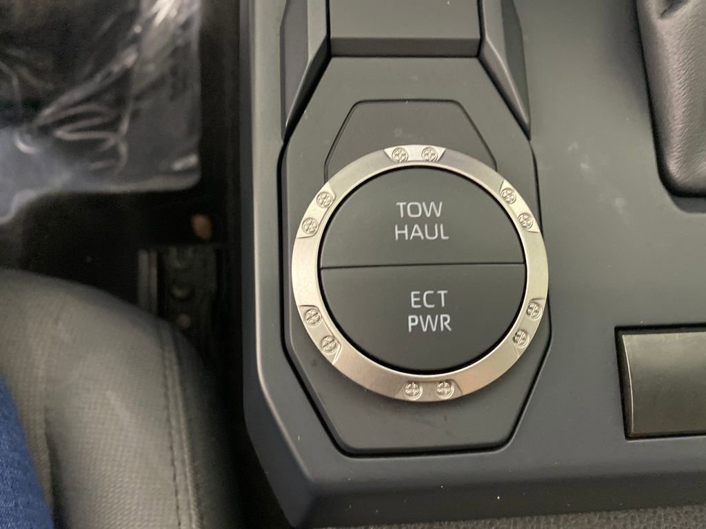 Certified 2024 Toyota Tacoma SR5 image 22